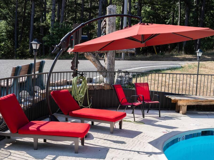 Stonegate Lodge Bed, Wifi, 50In Roku Tv, Salt Water Pool Room #109 Eureka Springs Exteriör bild